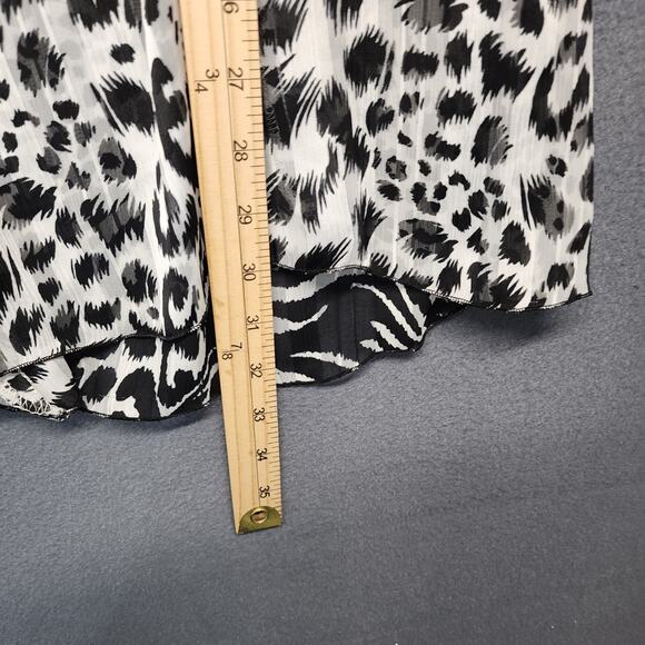 Vintage Gitane Top Women XL Black White Semi Sheer Animal Print Made in Canada - Picture 6 of 9